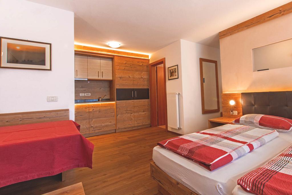 Residence Araldina San Cassiano  Δωμάτιο φωτογραφία